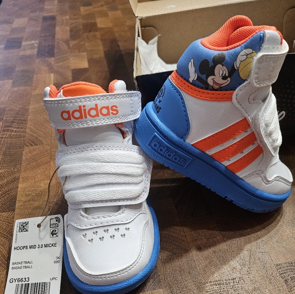 Adidas baby mickey shoe